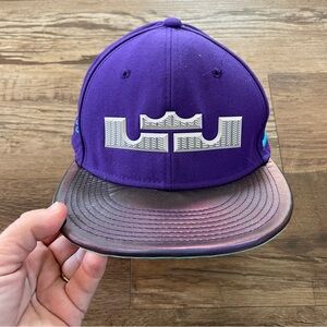 Nike True LeBron James 11 Summit Hornets SnapBack